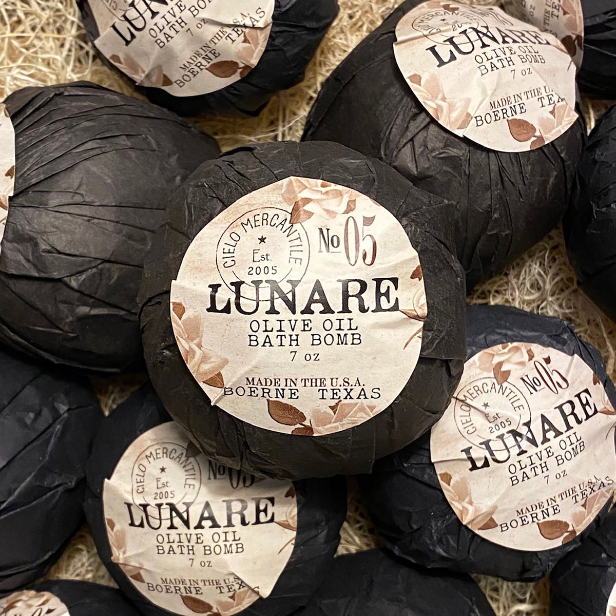 Lunare Olive Oil Bath Bomb CieloMercantile